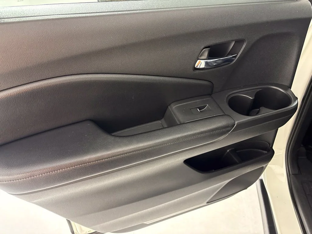 Used 2017  Honda EX-L image 23