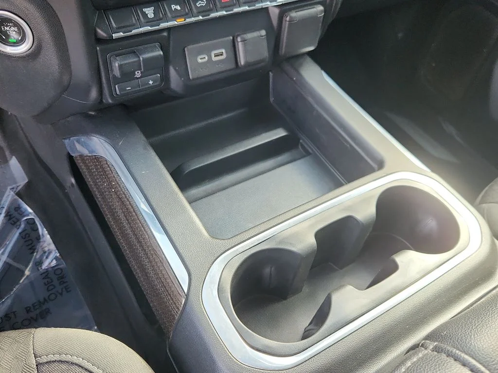 Used 2020 Silver Chevrolet LT image 22