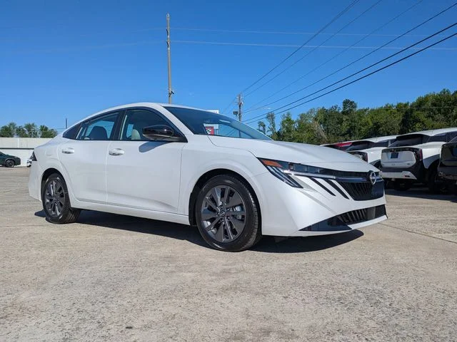 New 2026 Aspen White TriCoat Nissan SL image 2