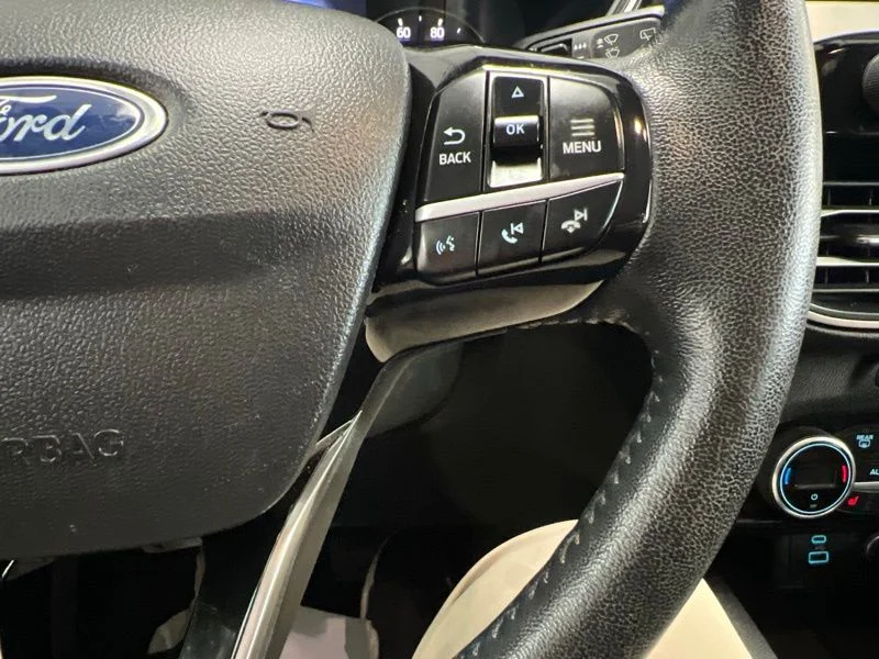 Used 2021 Gray Ford SEL image 23