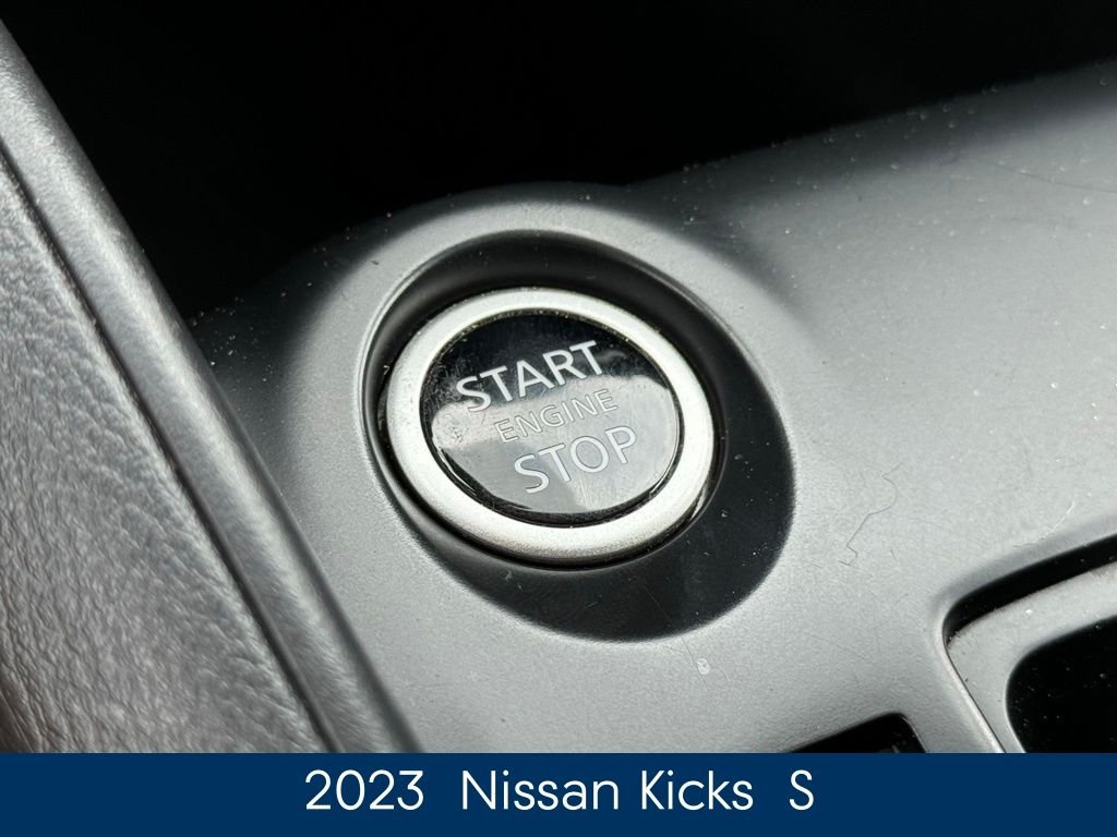 Used 2023 Black Nissan S image 22