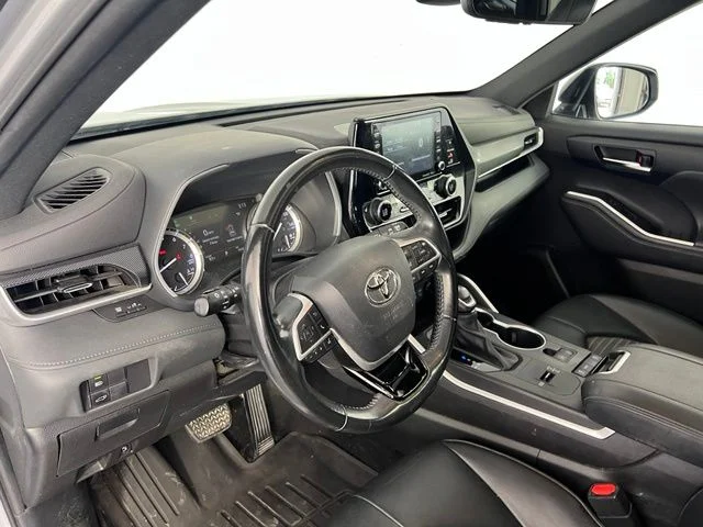 Used 2022 Silver Toyota XSE image 12