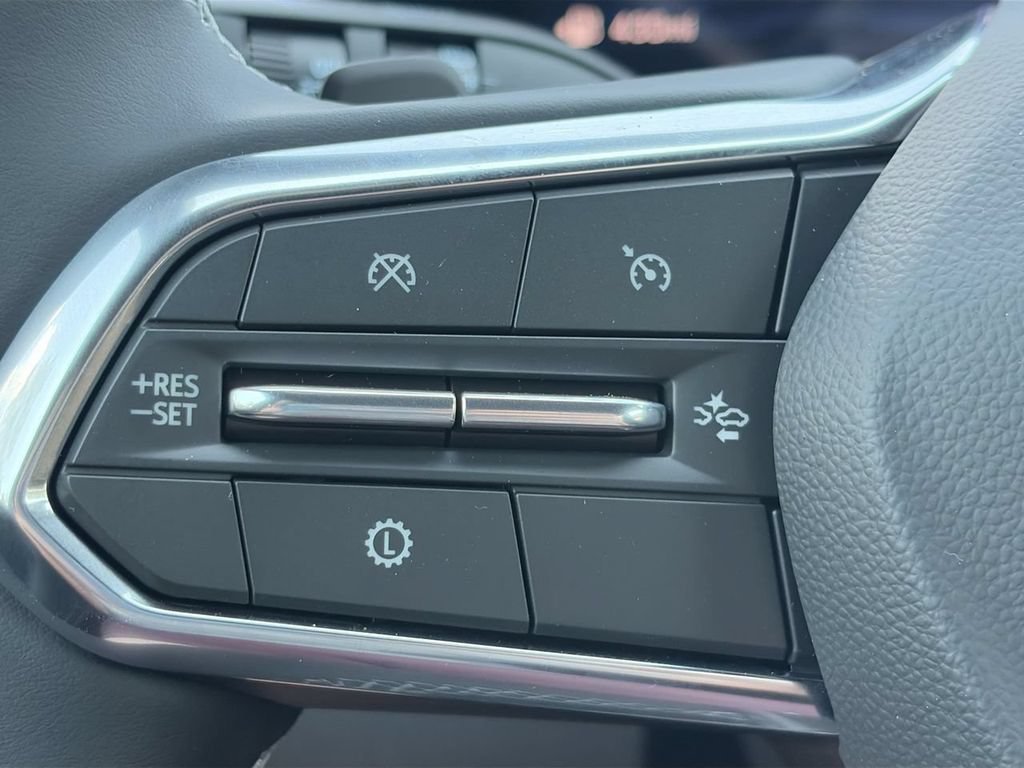 2027 Chevrolet Traverse LT - Photo 25