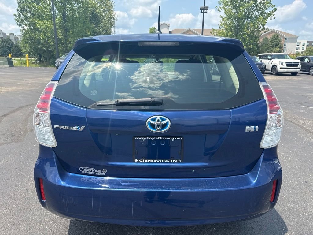 Used 2015 Blue Toyota Five image 4