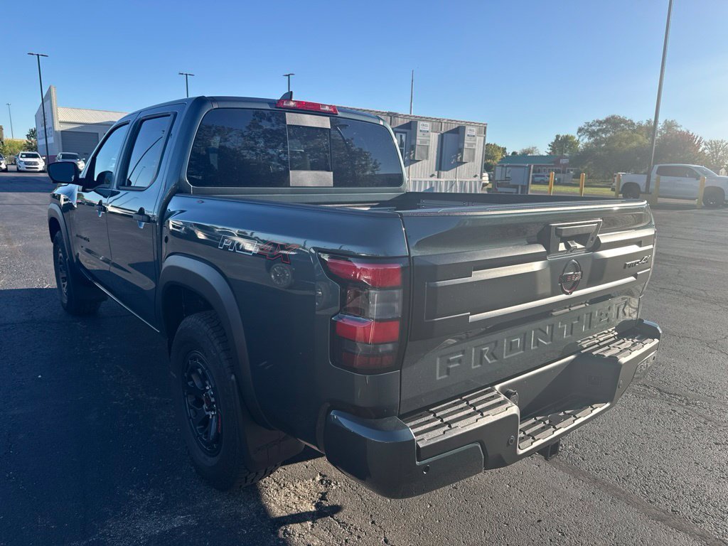 New 2027 Alpine Metallic Nissan Crew Cab PRO-4X® image 6