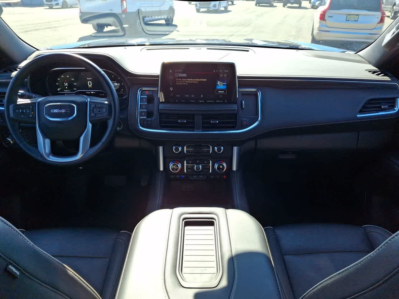 Used 2024 Onyx Black GMC SLT image 10