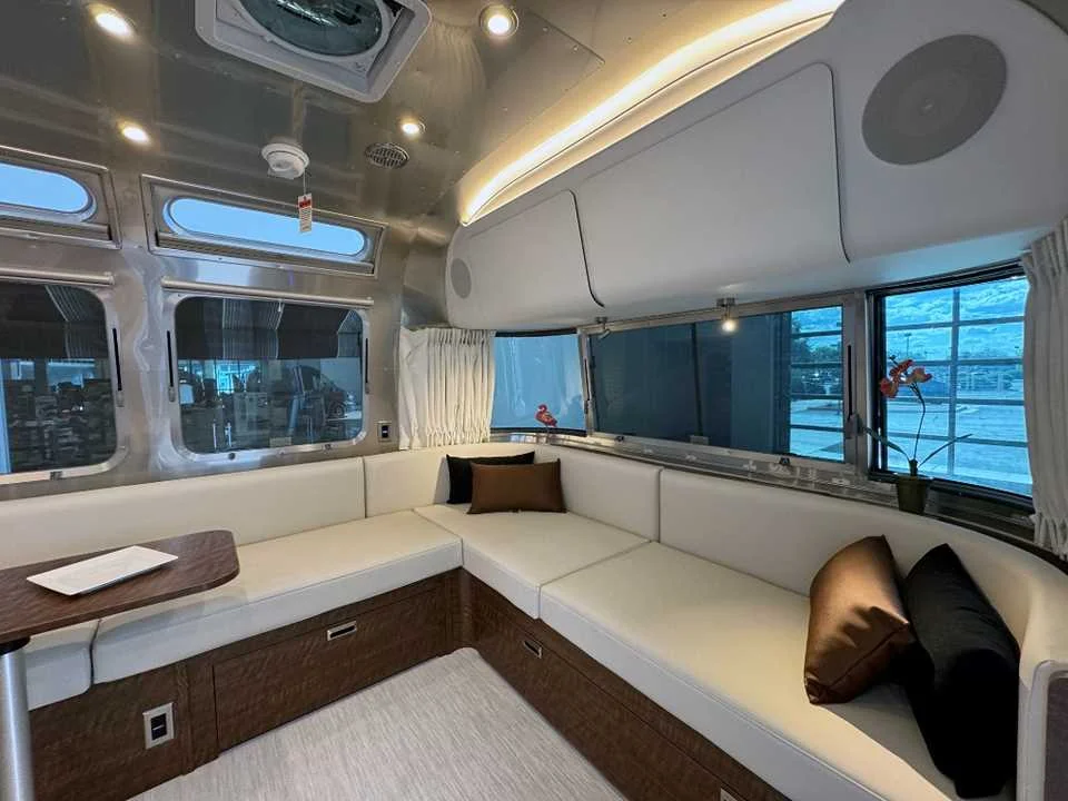 New 2026 SILVER AIRSTREAM  image 18