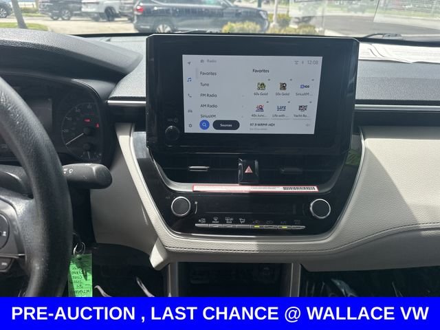 Used 2024 Blue Toyota L image 22