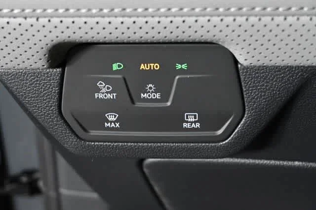 New 2026 Pure Gray Volkswagen 2.0T Peak Edition image 34