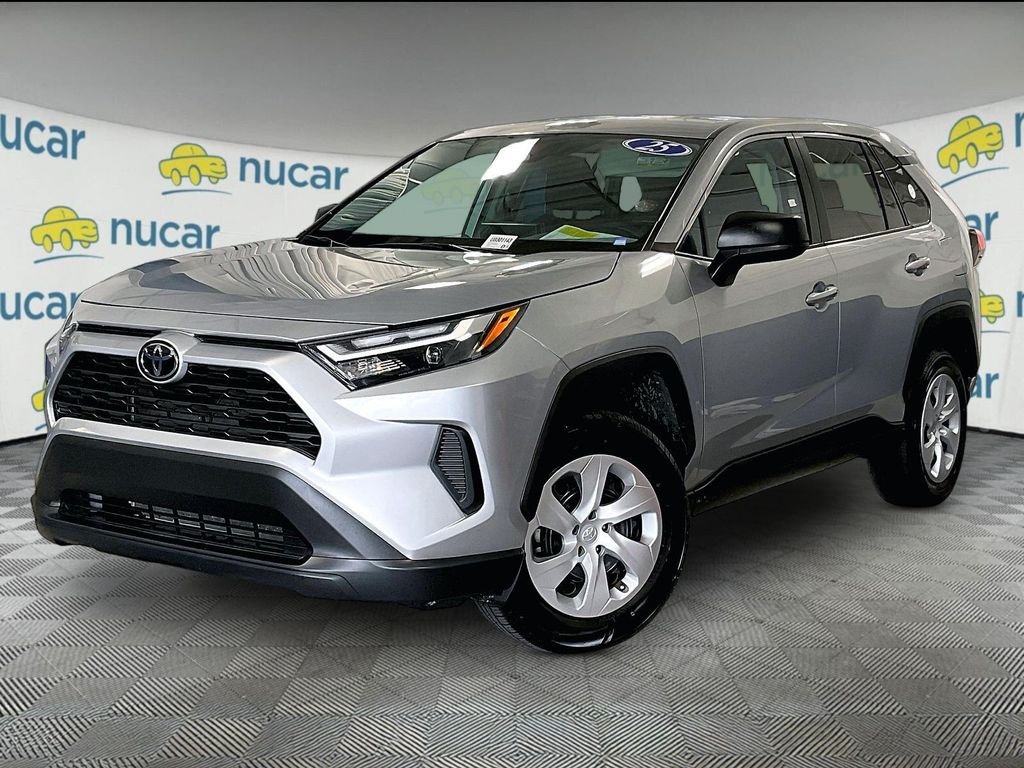 Used 2025 Silver Toyota LE image 3