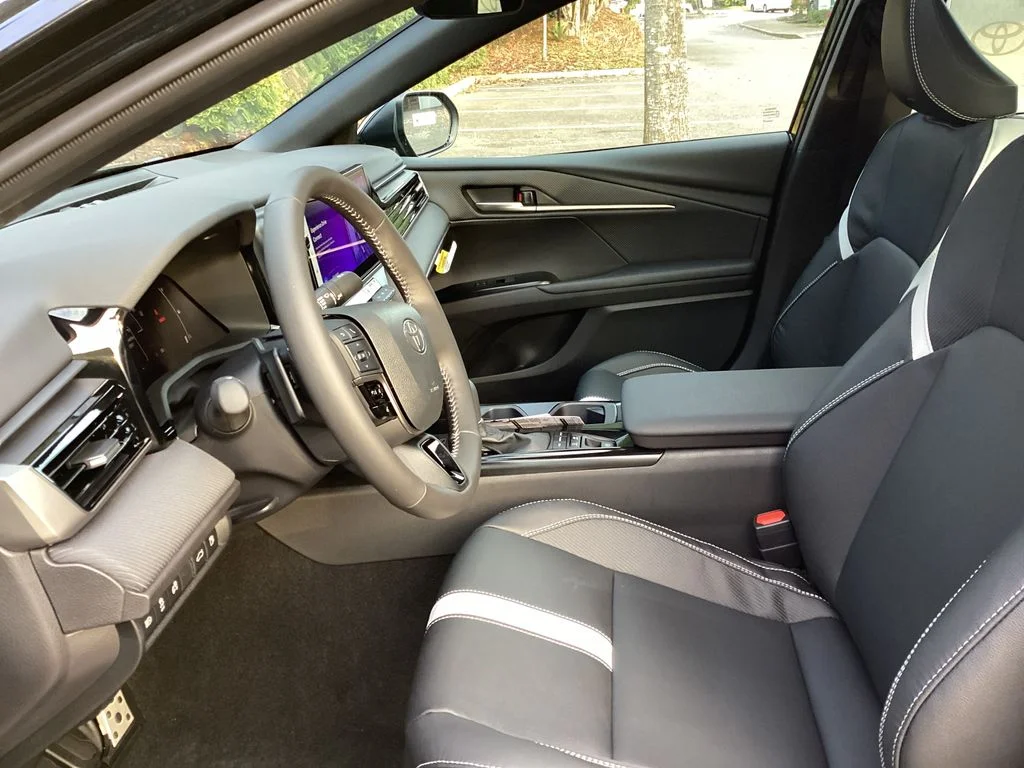 New 2026 White Toyota SE Nightshade image 4