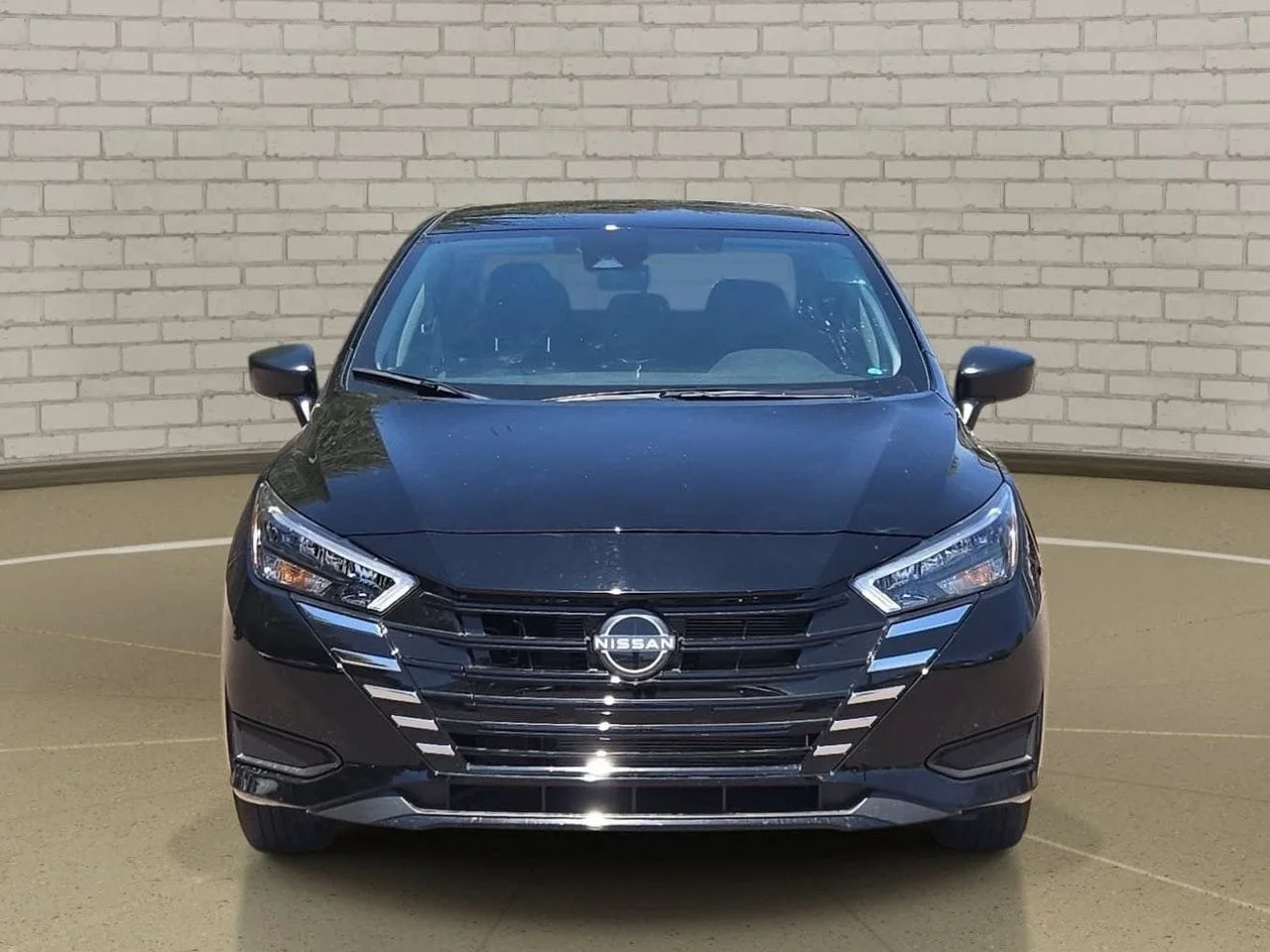 Used 2025 Super Black Metallic Nissan 1.6 S image 1