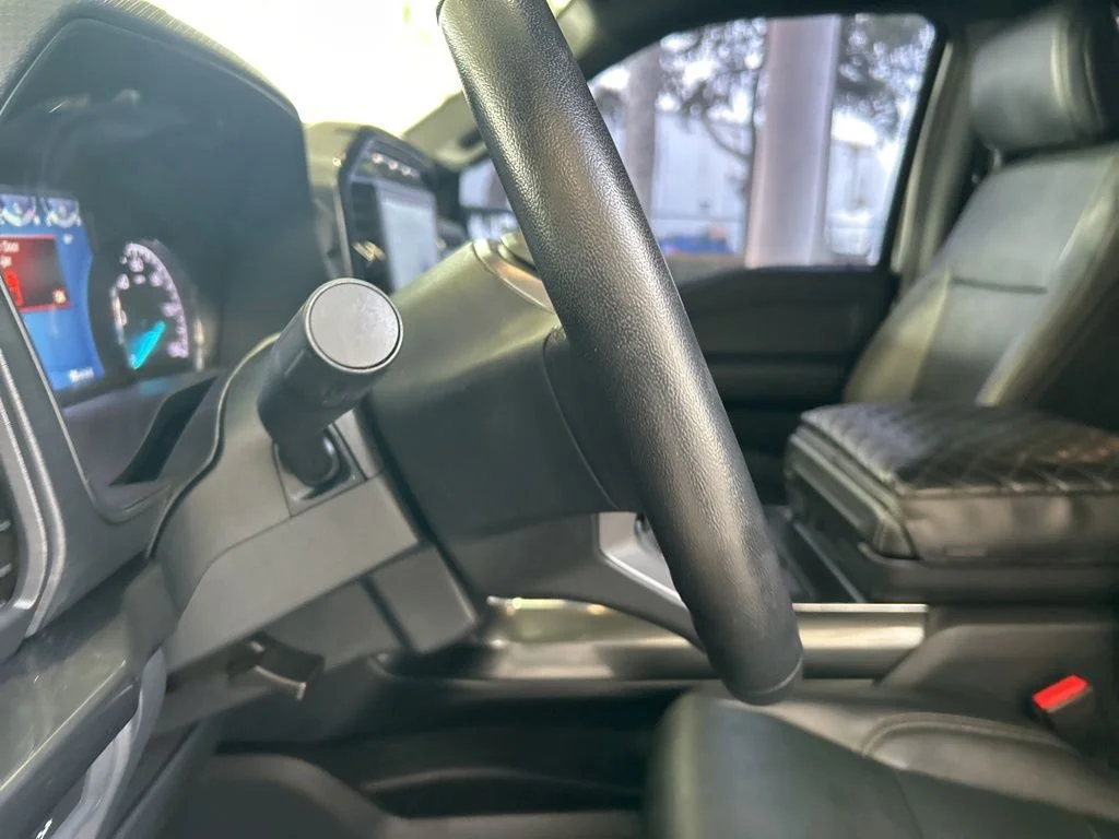 Used 2022 Silver Ford XLT image 45