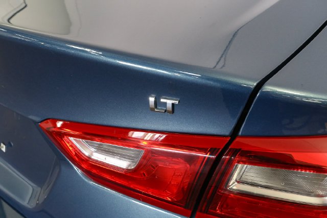 Used 2025 Blue Chevrolet LT image 10