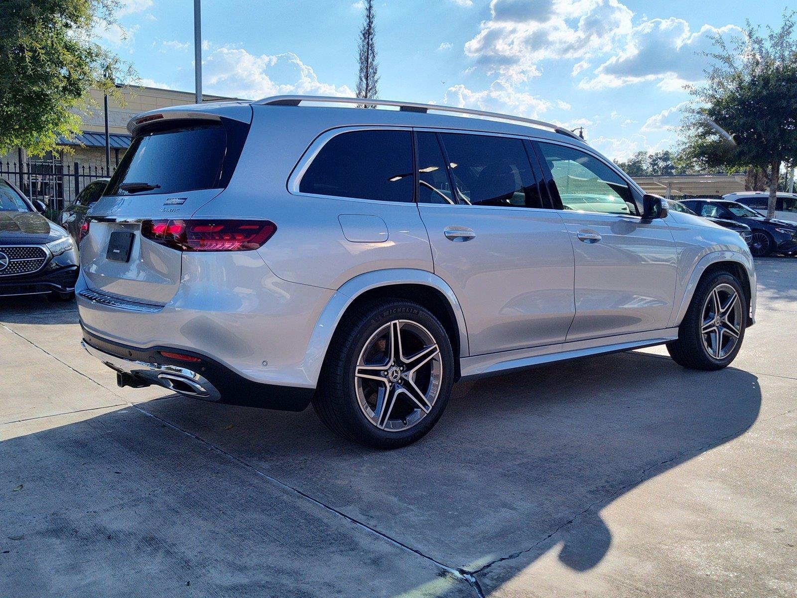Used 2025 SILVER Mercedes-Benz GLS 450 image 10
