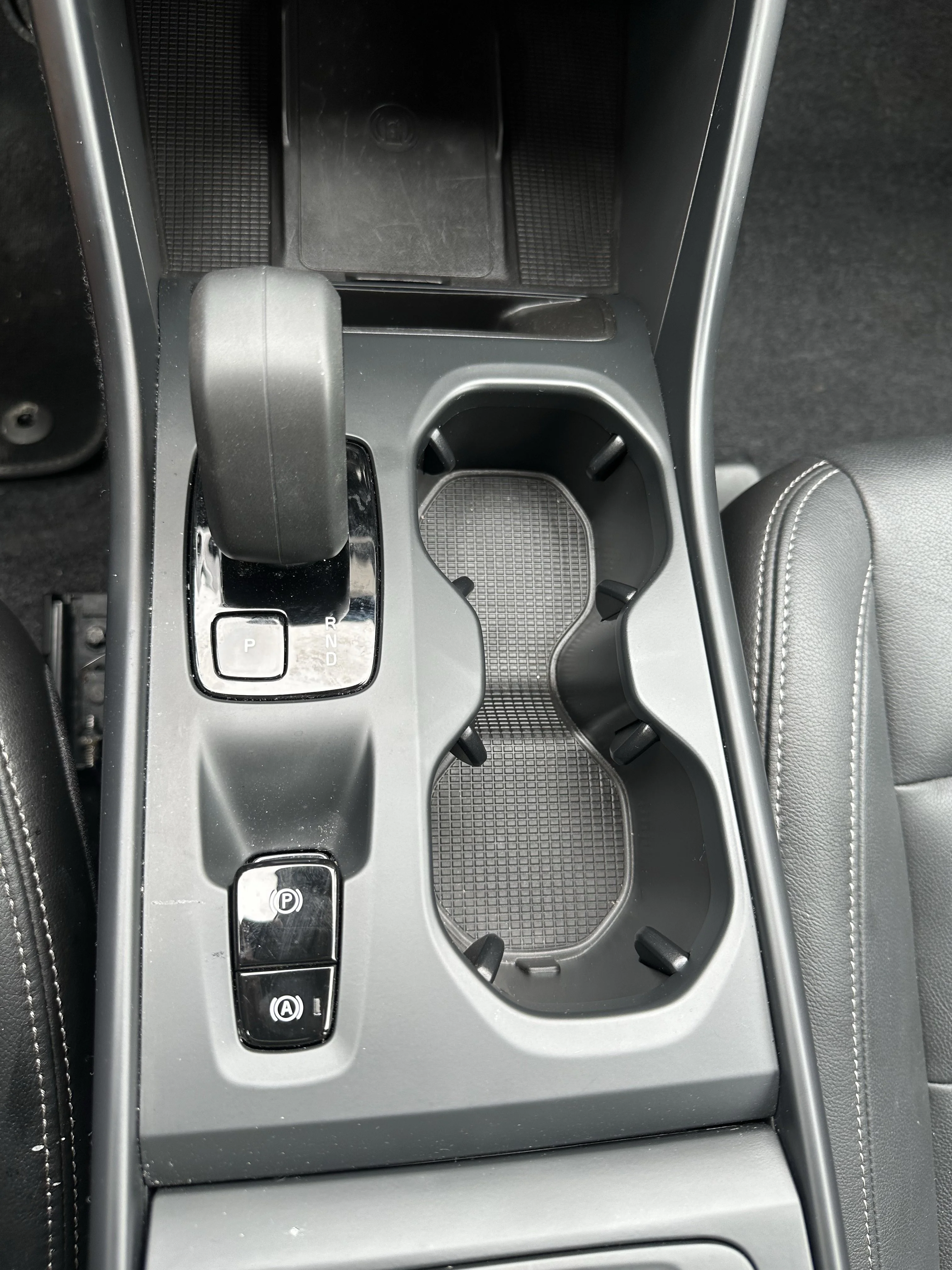 Certified Used 2025  Volvo Core Bright Theme image 16