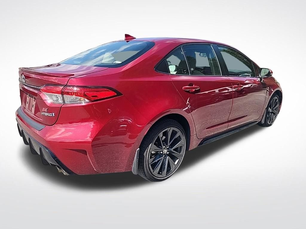 Used 2023 Red Toyota SE image 4