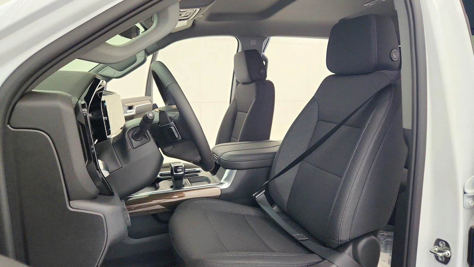 2026 Chevrolet Silverado 1500 LT - Photo 23