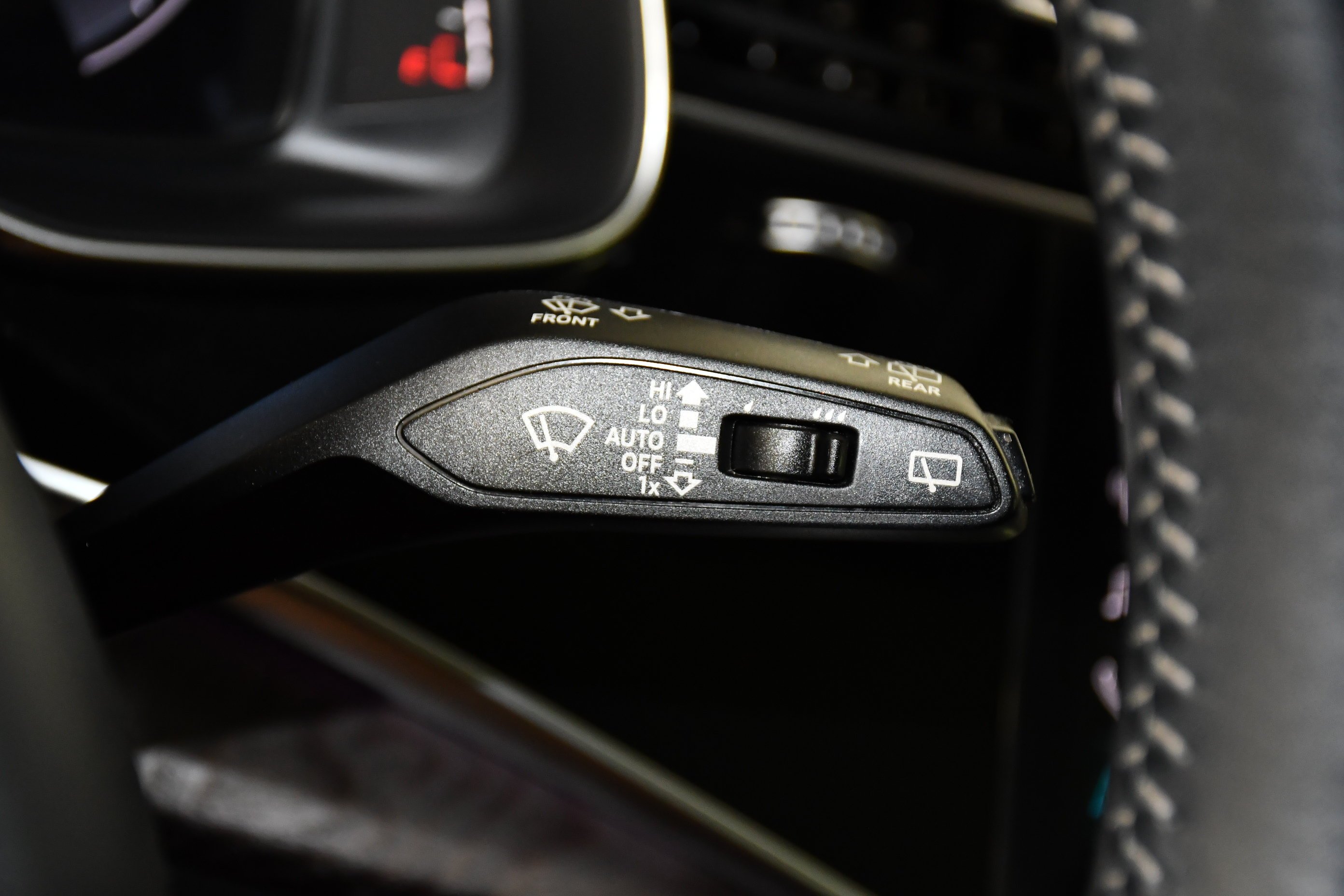Used 2020 Orca Black Metallic Audi Premium Plus image 23