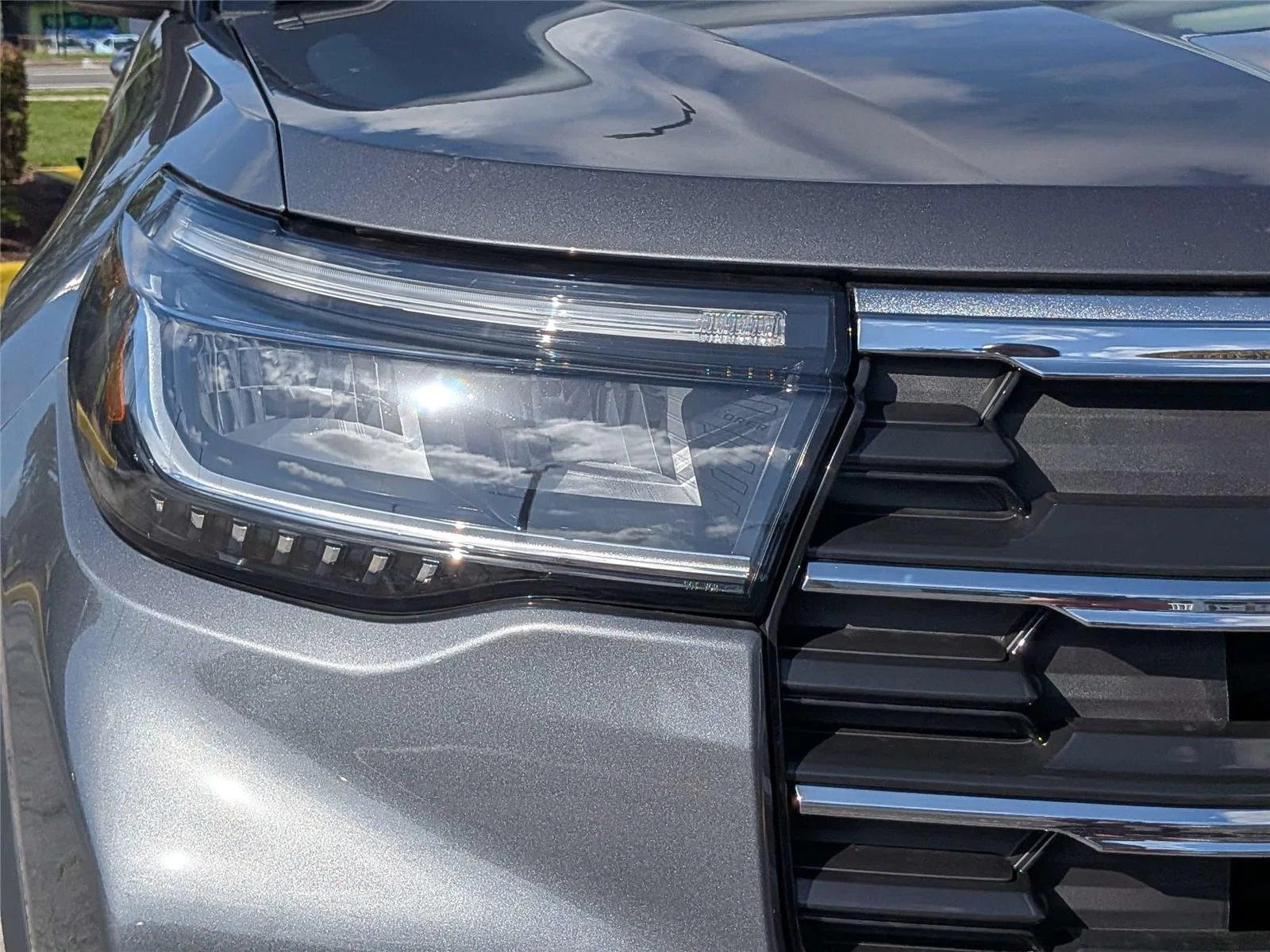 New 2026 Carbonized Gray Metallic Ford Active image 9