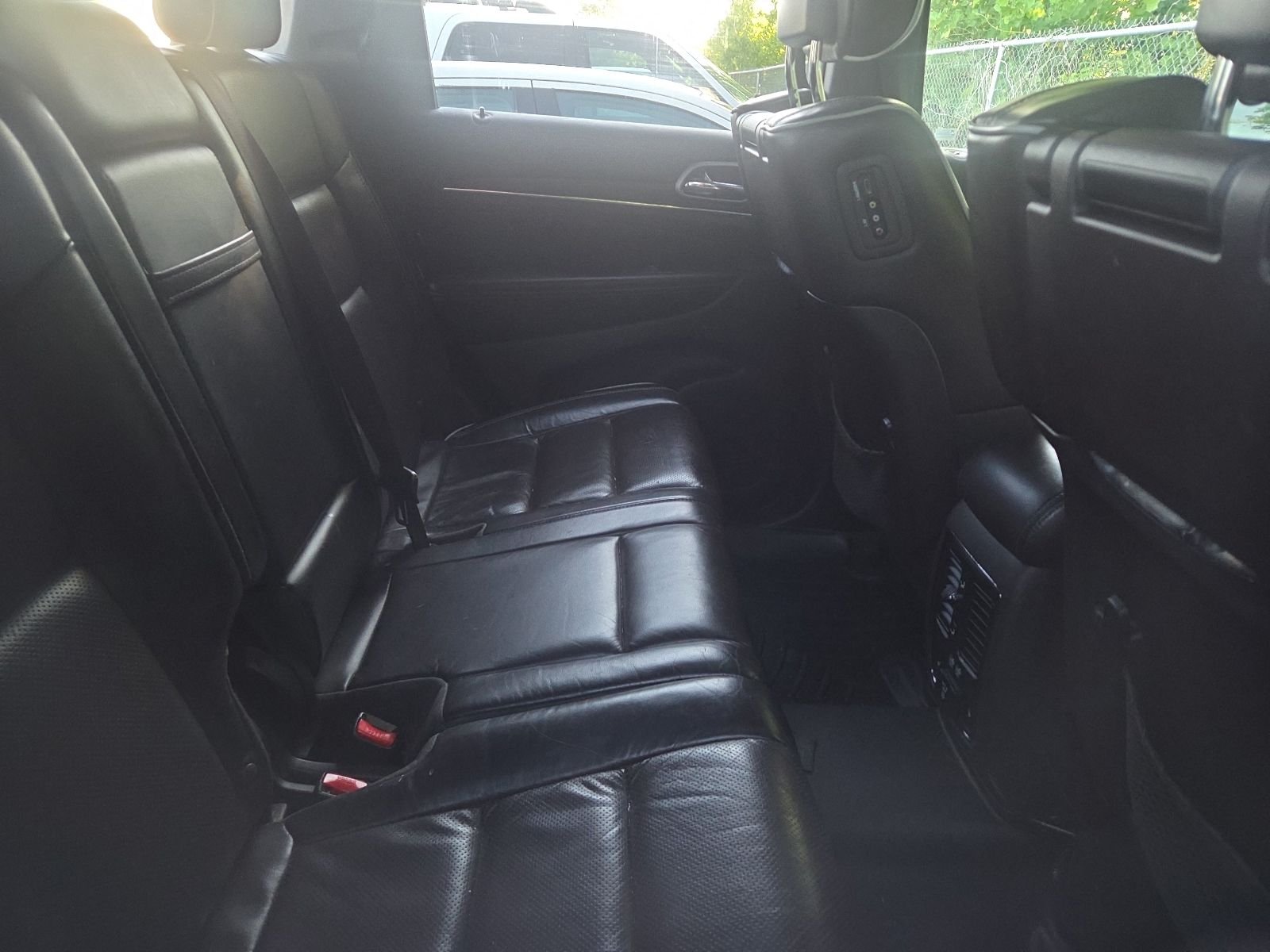 Used 2018 Bright White Clearcoat Jeep Overland image 8