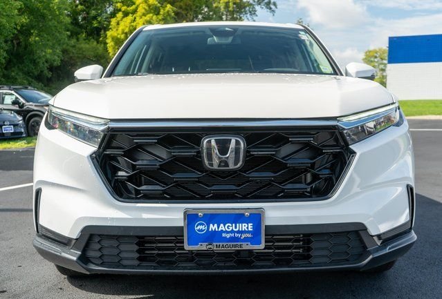 Used 2024 White Honda EX image 3
