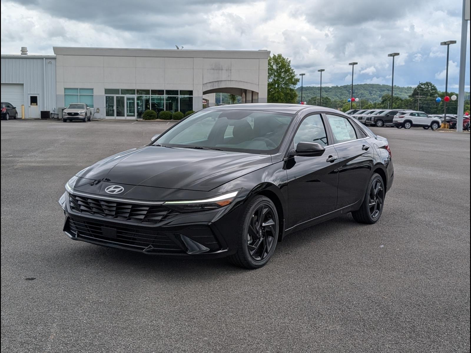 New 2026 Abyss Black Hyundai SEL Sport image 4