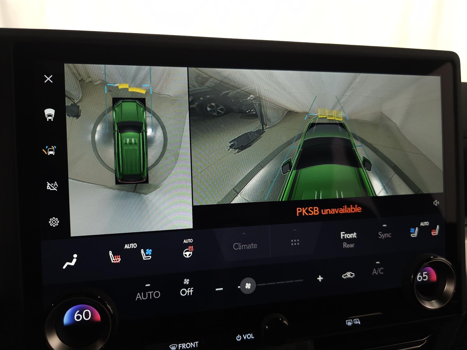 Certified Used 2025 Green Lexus LUXURY image 28