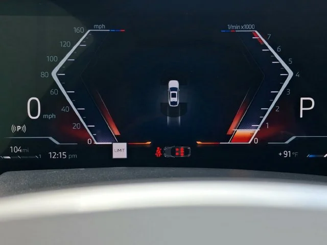 Used 2025 White BMW xDrive40i image 19