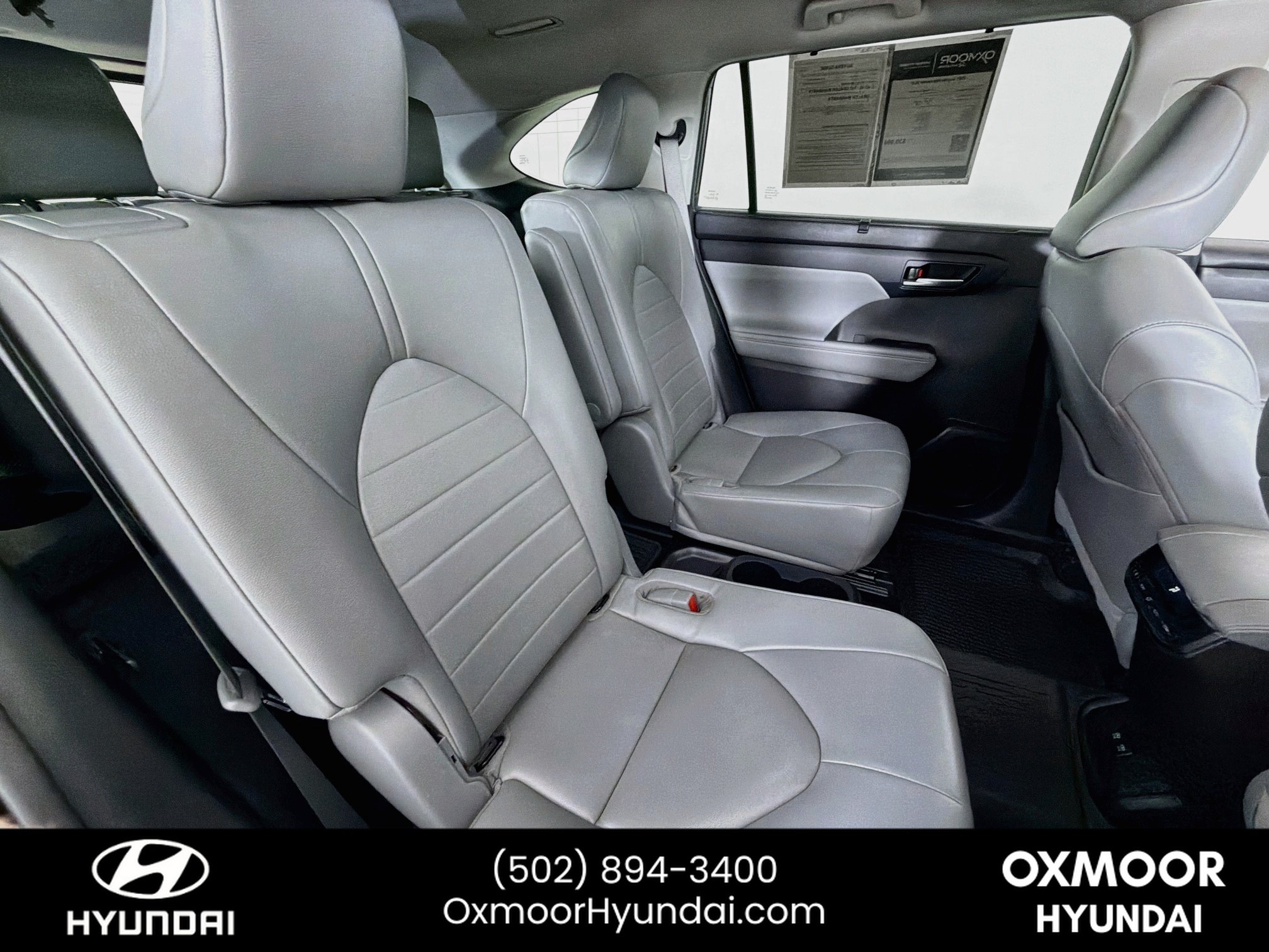 Used 2021 Midnight Black Metallic Toyota XLE image 29