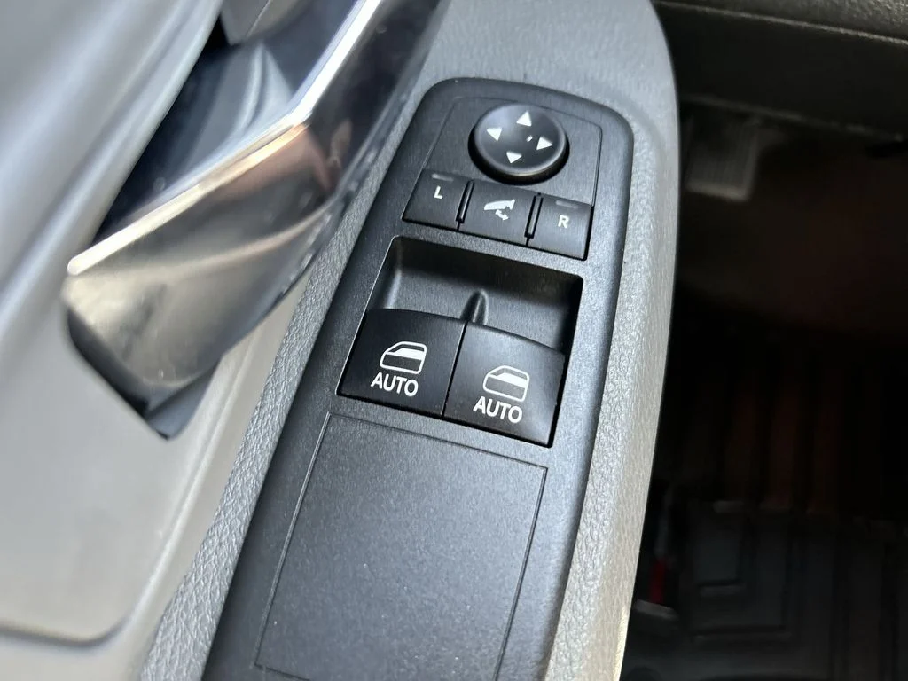 Used 2017 Blue Ram Big Horn image 14