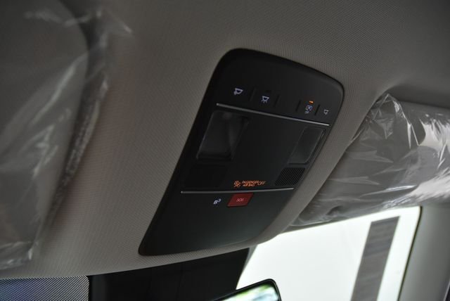New 2026 White Hyundai SEL 7P image 48