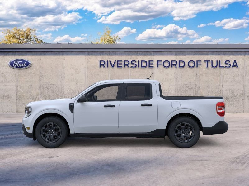 New 2026 Space White Metallic Ford XLT image 4