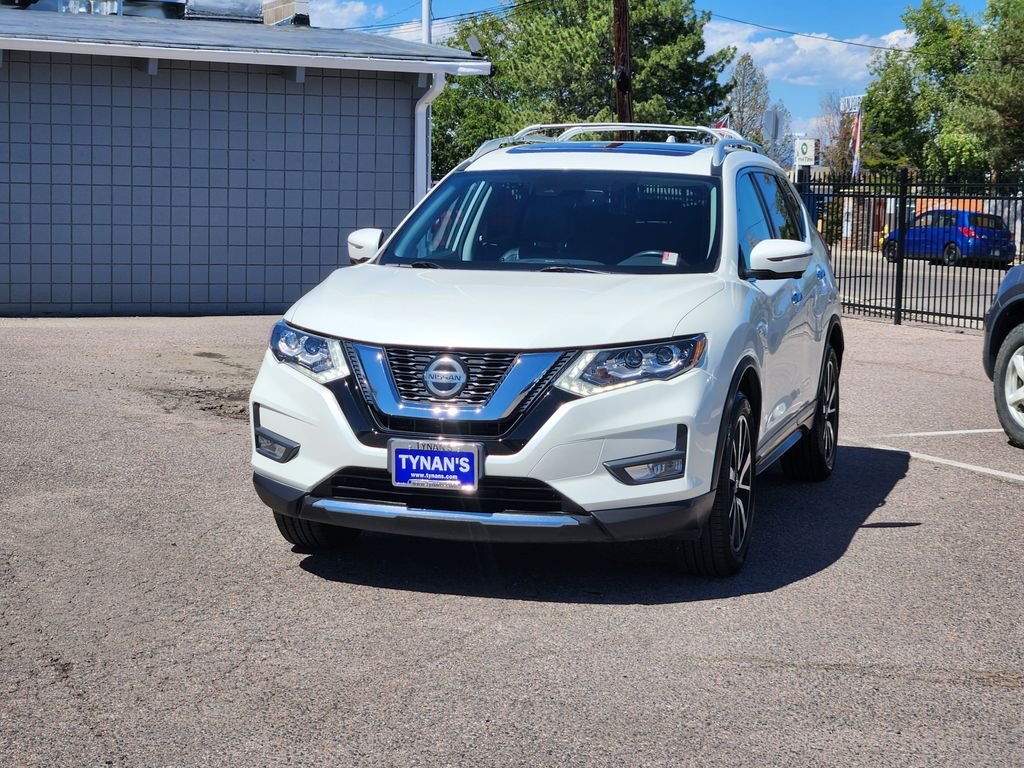 Certified Used 2020 White Nissan SL image 3