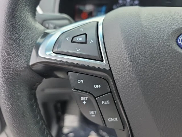 Used 2024 Silver Ford Titanium image 18