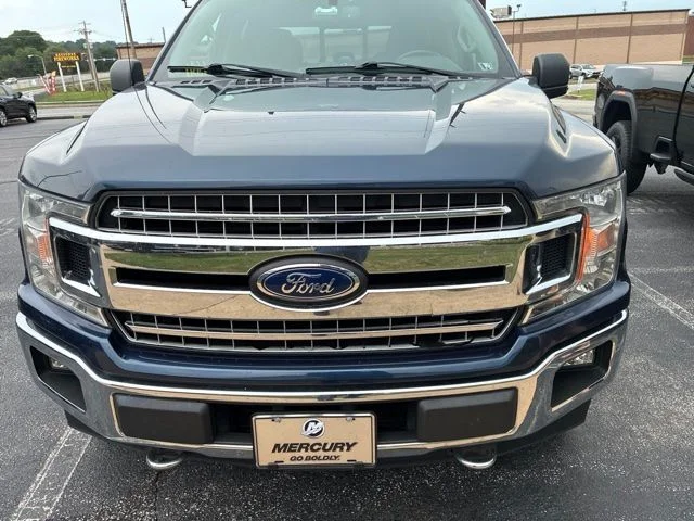 Used 2019 Blue Ford XLT image 2