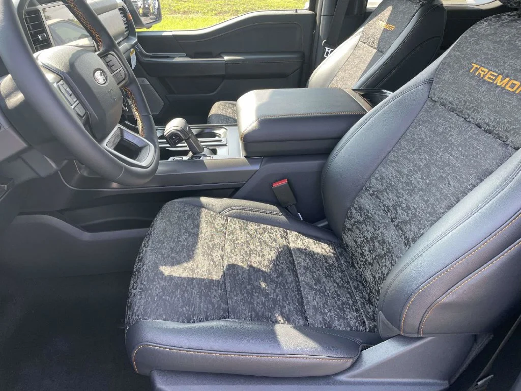 New 2026 Gray Ford Tremor image 13