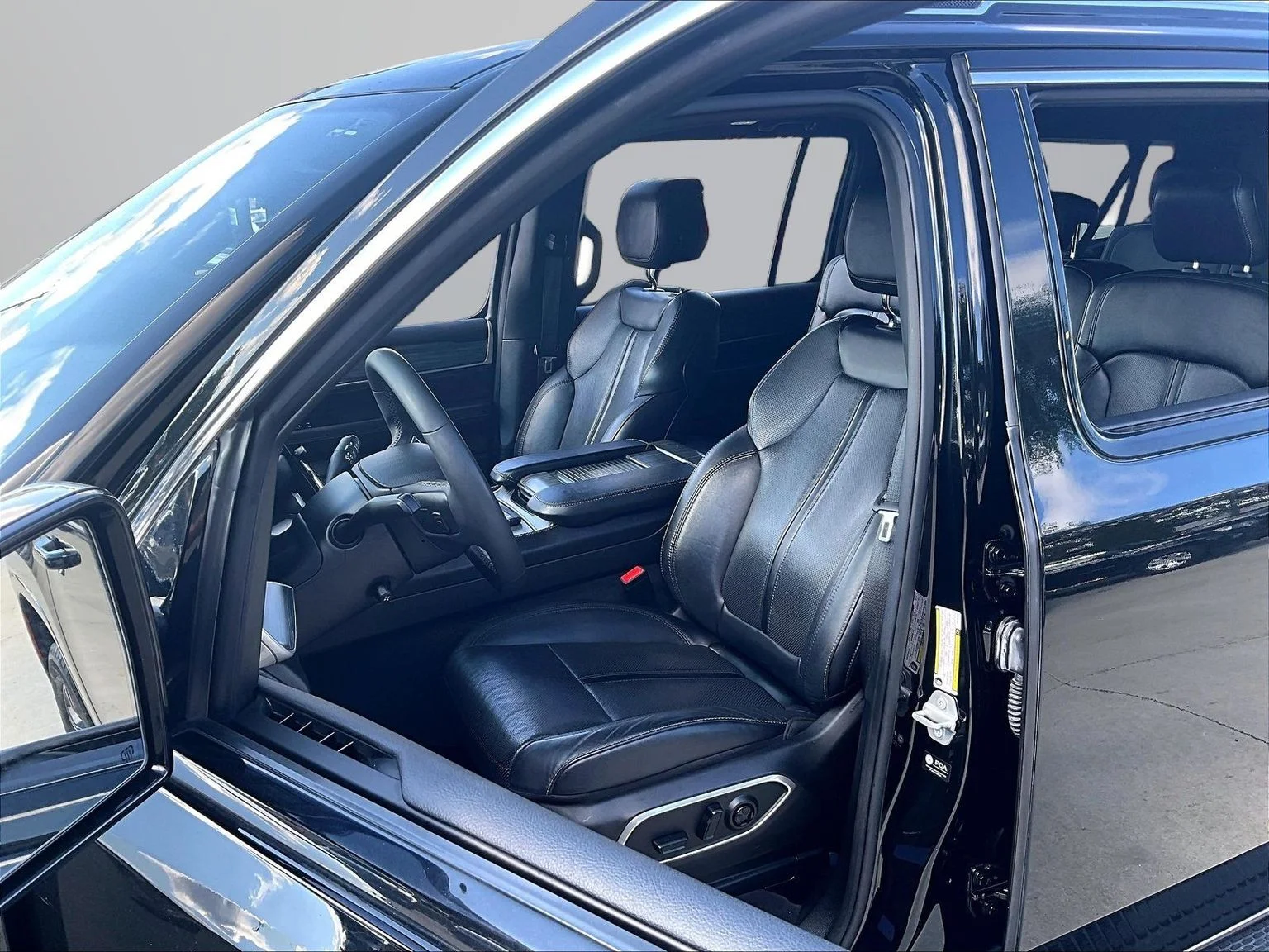 Used 2024 Black Jeep Series II image 24