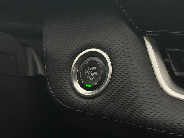 Used 2025 Black Chevrolet LT image 25