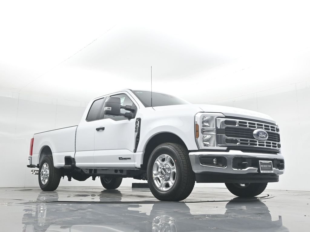 2026 Ford F-350 Super Duty XLT - Photo 49