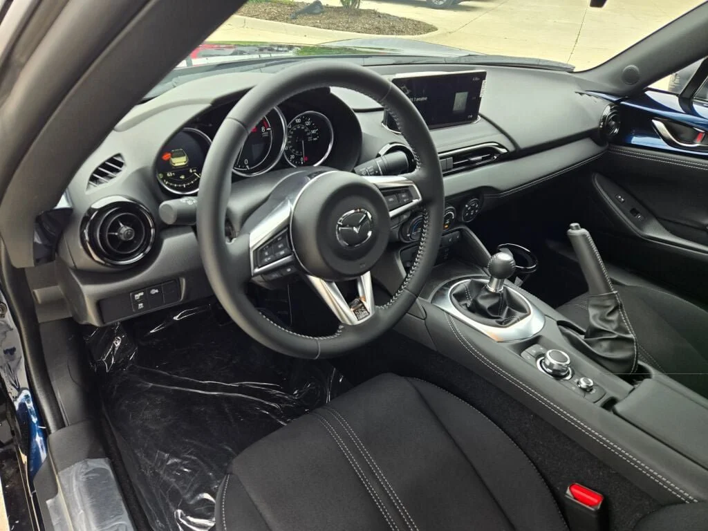 2026 Mazda MX-5 Miata Club - Photo 12