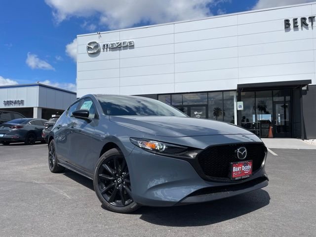 2025 Mazda Mazda3 Carbon Edition