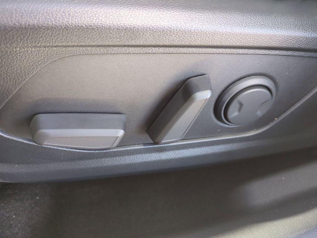 New 2026 Gray Hyundai SEL AWD image 23