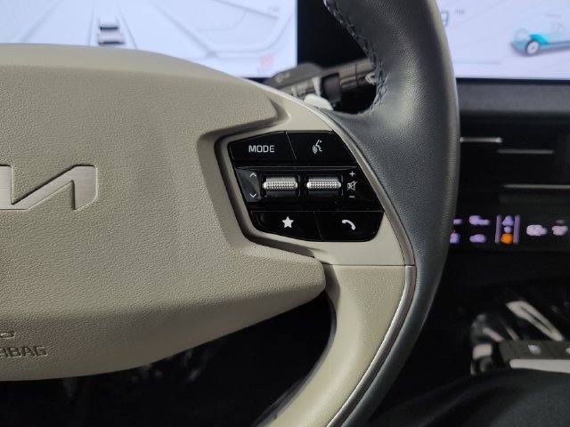 2024 Kia EV6 Wind - Photo 25