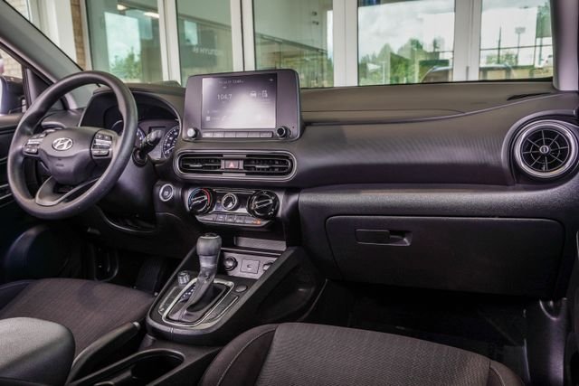 Used 2023 Gray Hyundai SEL image 17