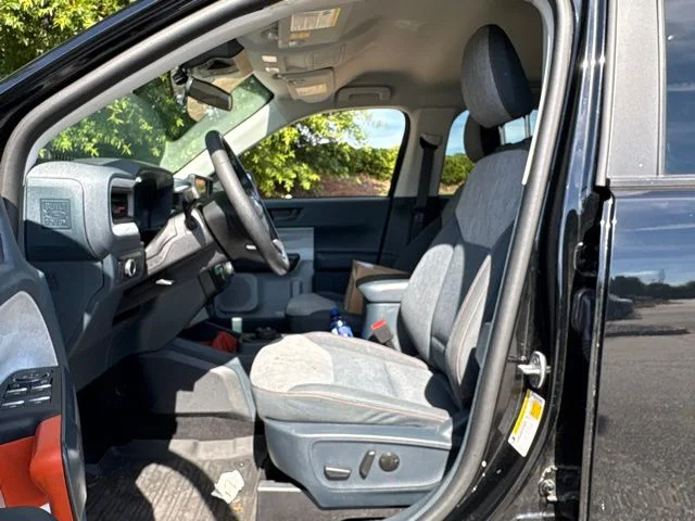 Used 2022 Black Ford XLT image 9