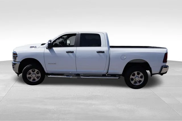 Certified Used 2026 White Ram Big Horn image 9
