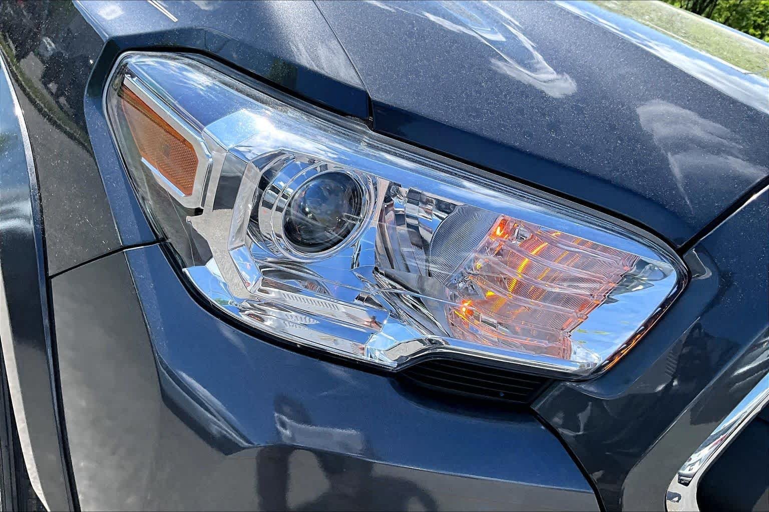 Used 2023 Magnetic Gray Metallic Toyota SR5 image 27