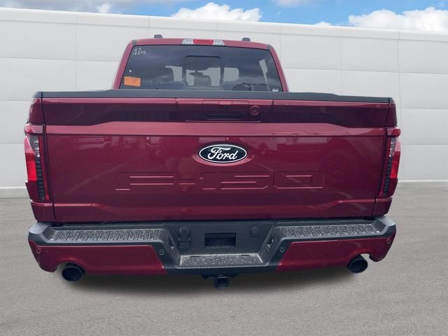 New 2026 Ruby Red Metallic Tinted Clearcoat Ford XLT image 3