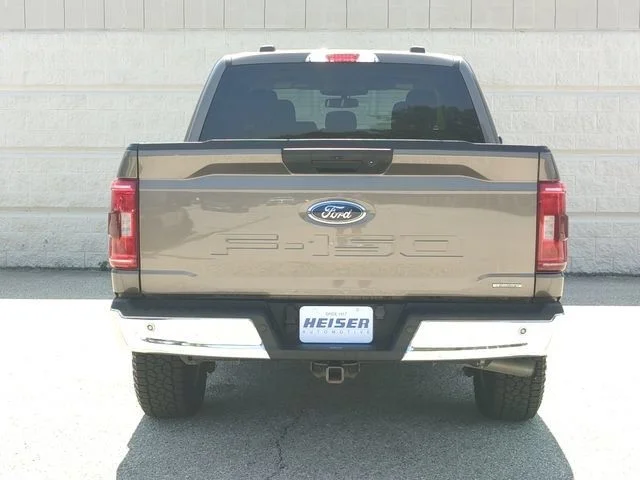 Certified Used 2023 Gray Ford XLT image 12